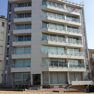 Apartment Raversijde With Sea View, Ostende